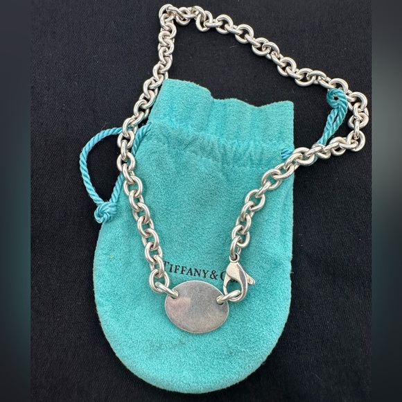 TIFFANY & CO. RETURN TO TIFFANY 925 VINTAGE OVAL TAG NECKLACE - Picture 2 of 13